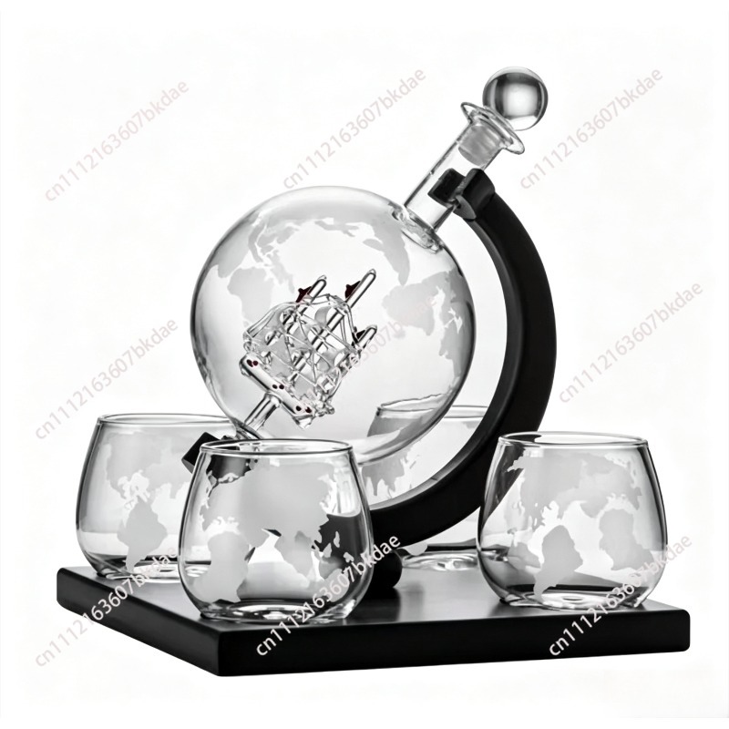 Dekoracyjny zestaw karafki do  – Decanter Globe Set recenzja i cena
