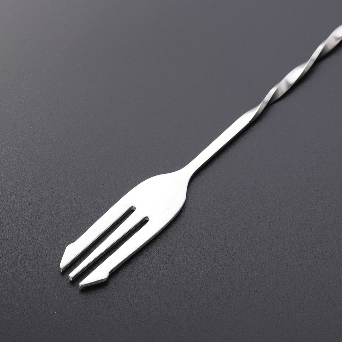 Stalowy widelec do koktajli, ł – Bar Spoon Twisted recenzja i cena
