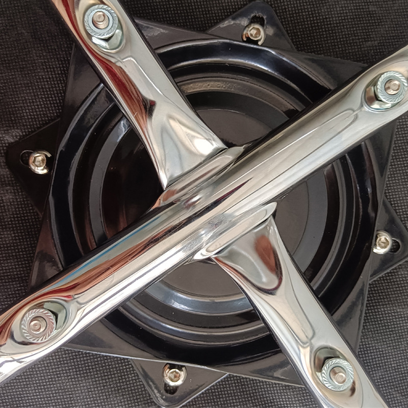 Obrotowy o 360 stopni, czarny  – Home Bar Stools recenzja i cena